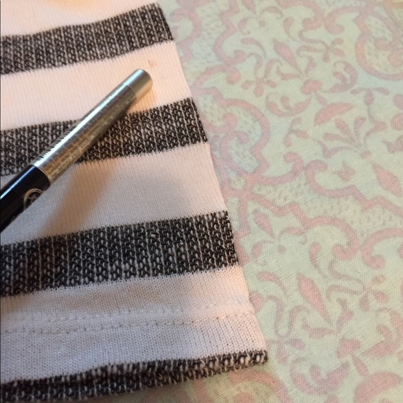 💙 Cowl Neck Blouse w/ Drawstring, Size: Medium - Picture 4 of 4